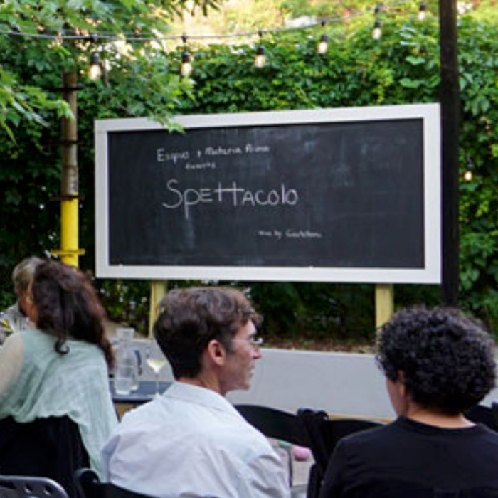 %3Cem%3ESpettacolo%3C%2Fem%3E+in+Brooklyn
